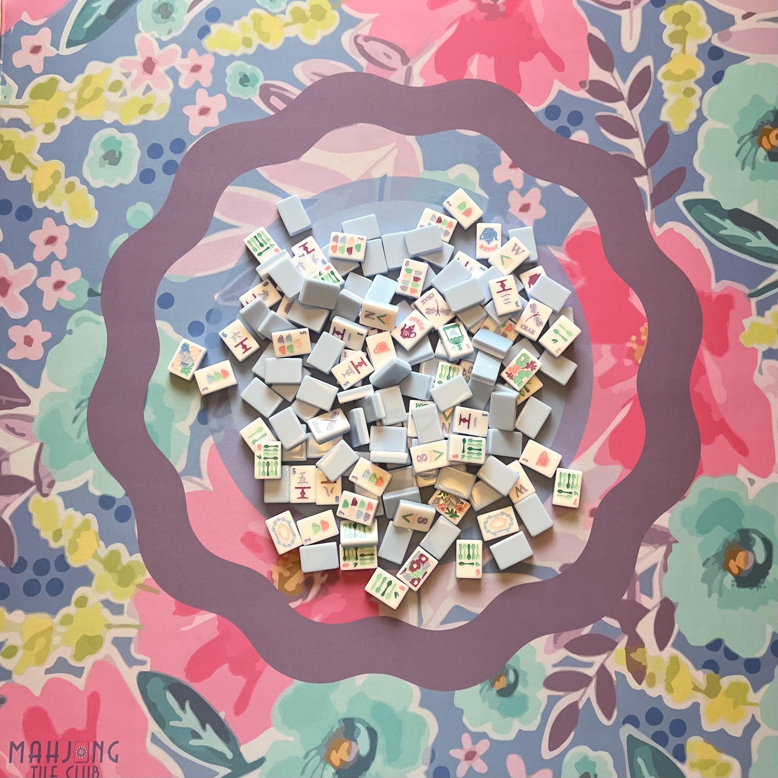 Happy Abstract Mahjong Mat - multi colored floral