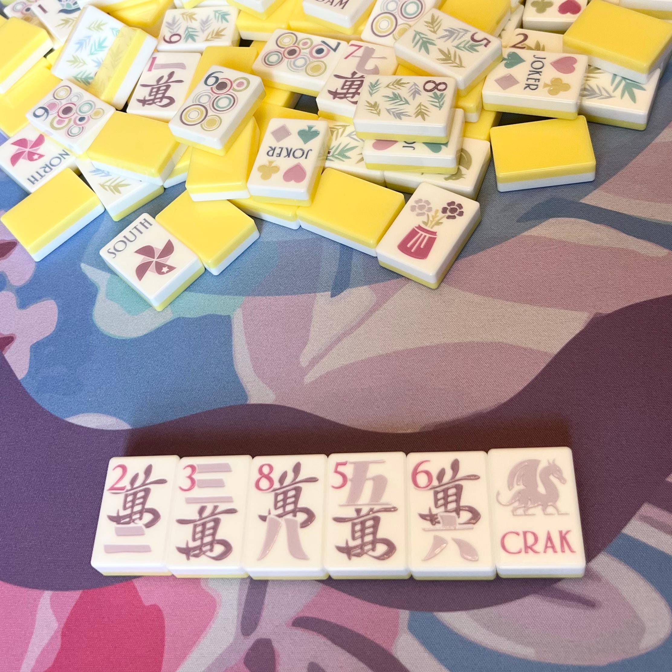 Happy Abstract Mahjong Tile Set - Large Numbers - Yellow