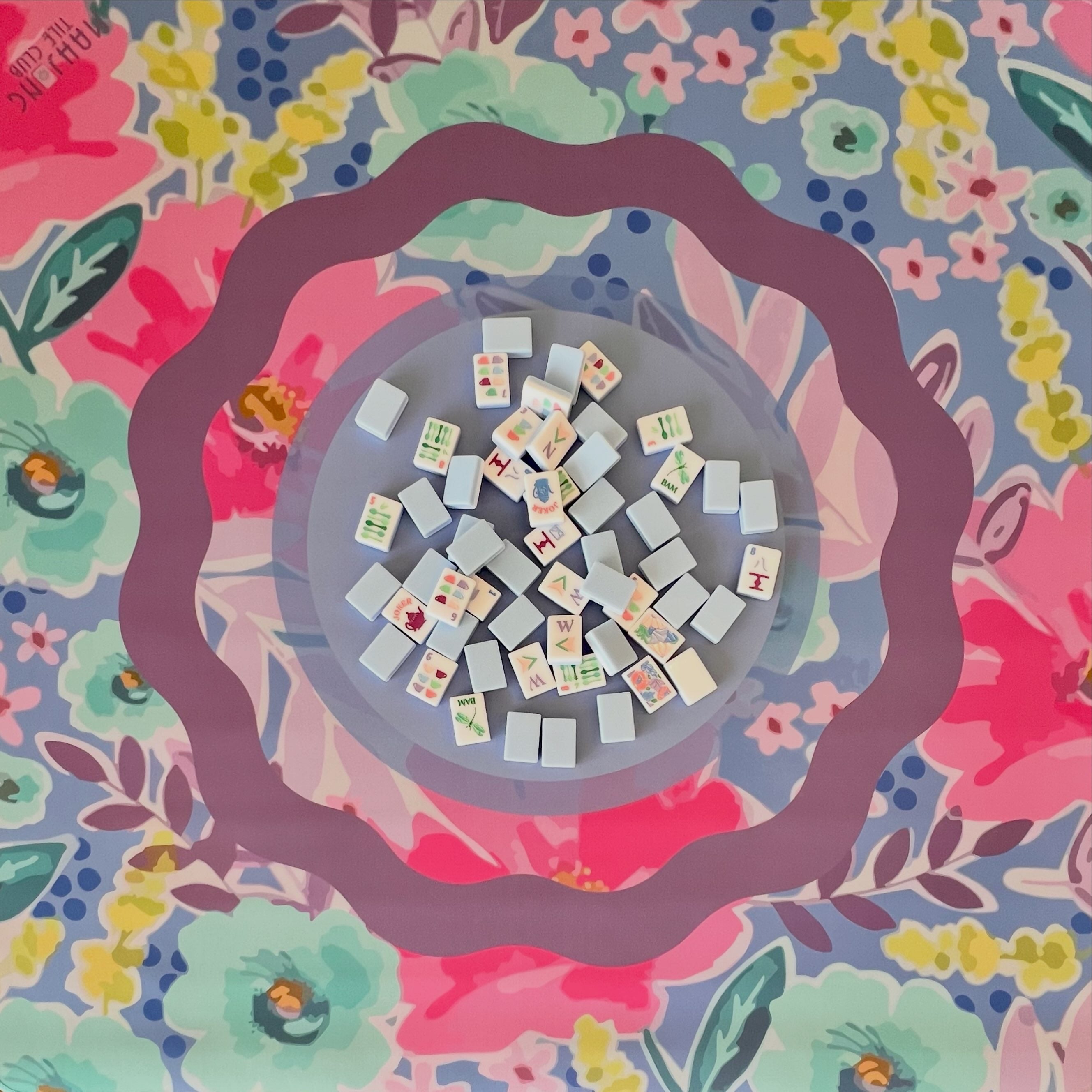 Happy Abstract Mahjong Mat