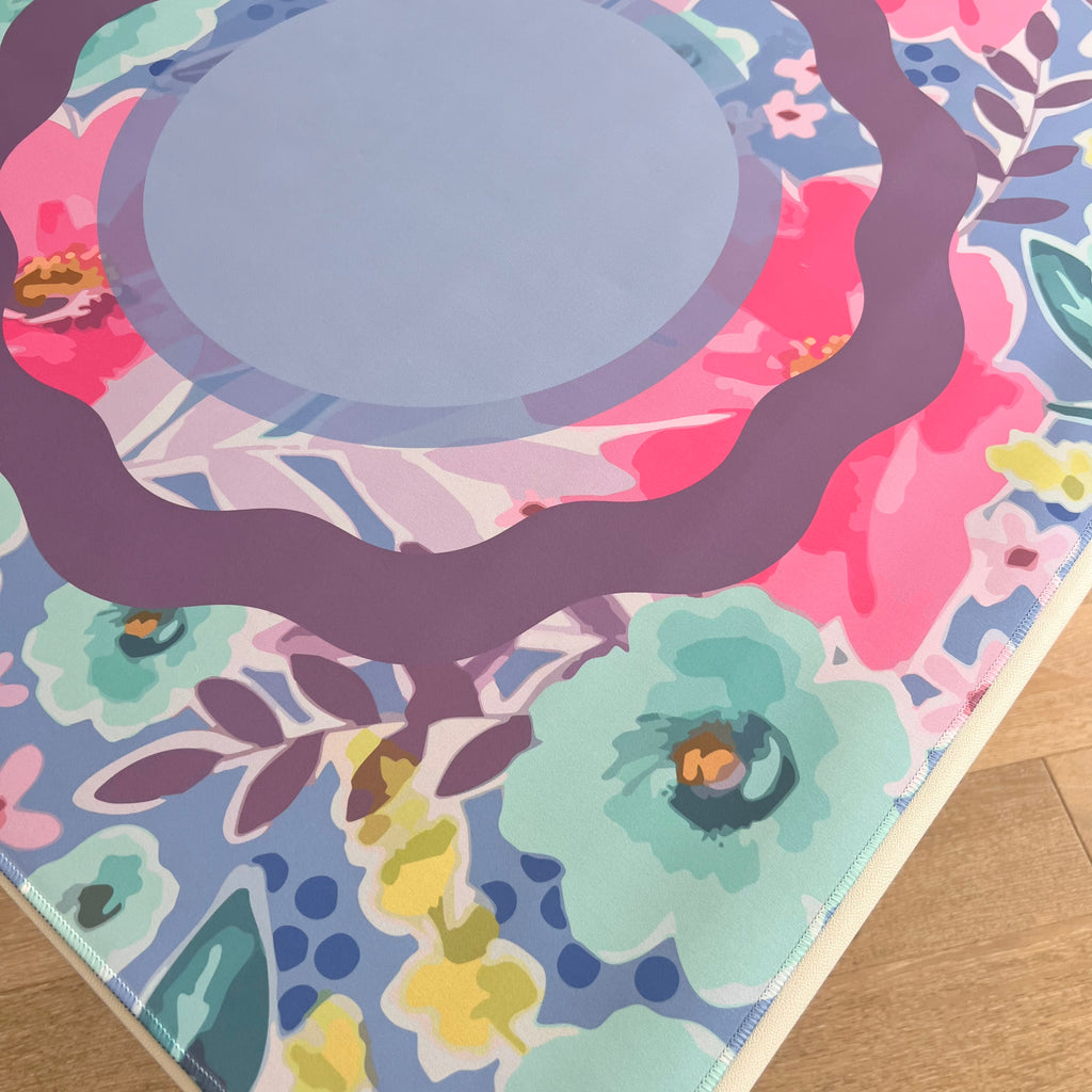 Happy Abstract Mahjong Mat