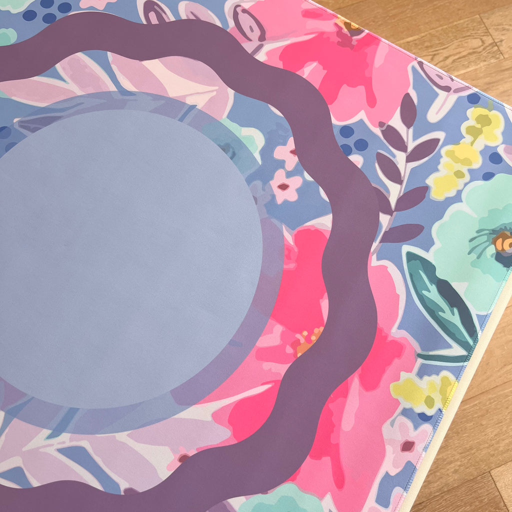 Happy Abstract Mahjong Mat